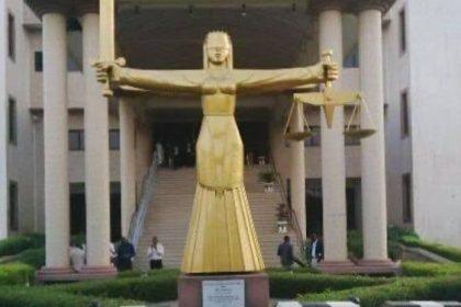 A Federal High Court in has cleared the coast for the registration of a new association of lawyers in Nigeria, following the repeated clamor by rival groups of the Nigerian Bar Association.