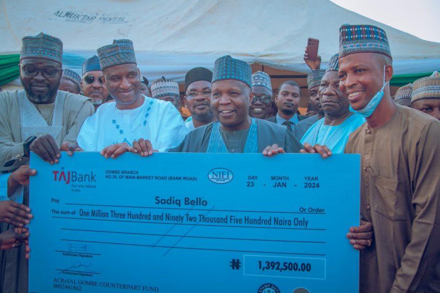 In a significant development, Gombe State Governor Inuwa Yahaya distributed compensation checks on Tuesday to 343 property owners affected by the ongoing erosion control project across various communities in the Gombe metropolis suburb