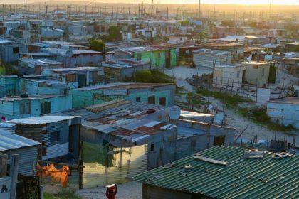 he Department of Human Settlements (DHS) in South Africa is wrestling with an overwhelming predicament: a staggering number of incomplete and blocked housing projects. Despite the rollout of the ‘National Unblocking Program’ in 2021,