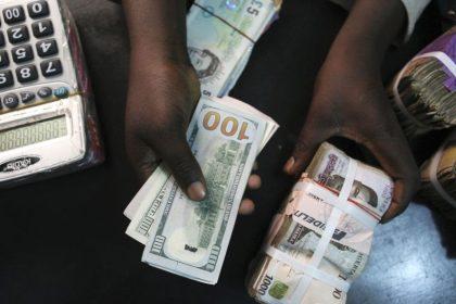 The black market exchange rate between the US dollar and the Nigerian naira continues to face volatility as the divergence between the official and parallel market rates persists.