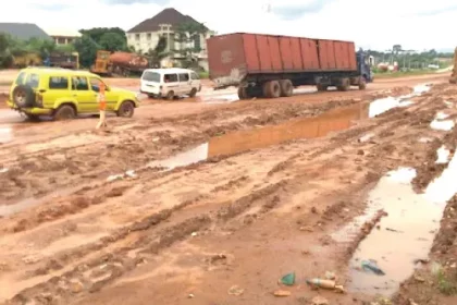 Despite efforts to improve infrastructure, the Nigerian Highway Institution and Transportation Engineers (NHITE) and the Nigerian Building and Road Research Institute (NBRRI)