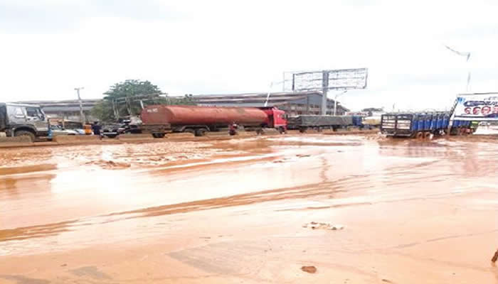 Commuters are urgently appealing to authorities to address the deteriorating condition of the Asaba-Onitsha Expressway