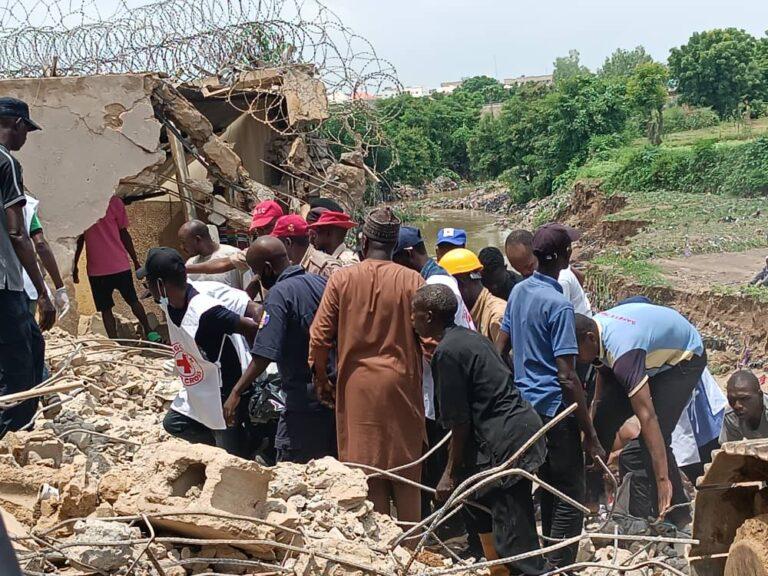 The National Emergency Management Agency (NEMA) has said its operatives have recovered a trapped body from the rubbles of the building that collapse