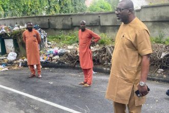 The Abuja Metropolitan Management Council, AMMC, has given the Abuja Environmental Protection Board, AEPB, 48-hour ultimatum to clean up Abuja.