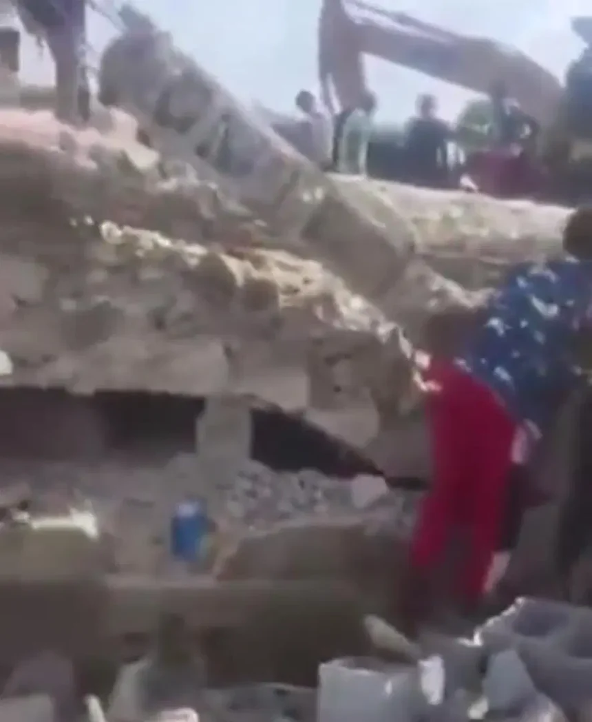 No fewer than 40 people are trapped under the rubble of a building that collapsed on Saturday in the Sabon Lugbe area of Abuja, the Federal Capital Territory.