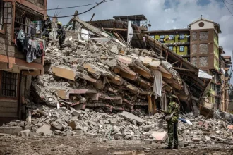 Another tragedy has struck in Rivers State, as a middle-aged man named Udeme is feared dead following the collapse of a two-storey building under construction