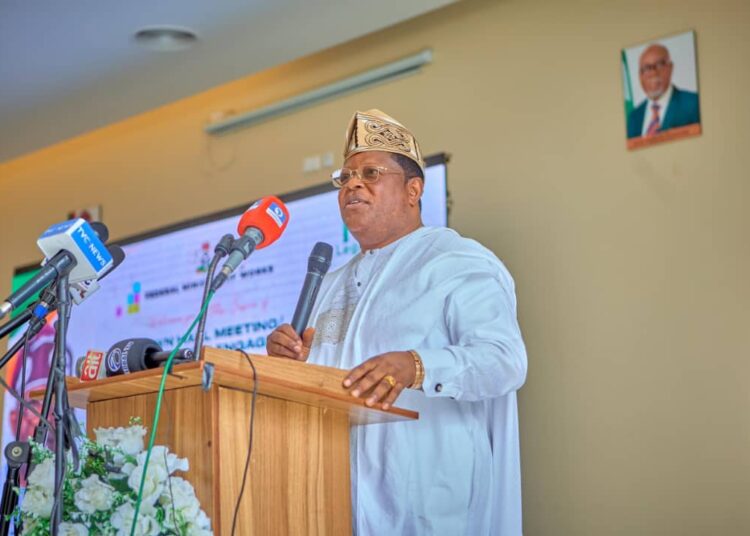 Indications suggest that the first phase of the Lagos-Calabar Coastal Highway is on track to be commissioned by May 29, 2025. Minister of Works, David Umahi,