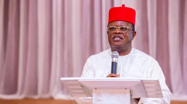 In a recent town hall meeting held in Akure, Ondo State, Minister of Works Dave Umahi assured Nigerians that all federal highways would be made motorable before the Christmas season.