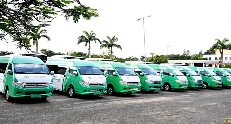 The Federal Government has launched a free Compressed Natural Gas (CNG) bus service in Abuja to reduce transportation costs