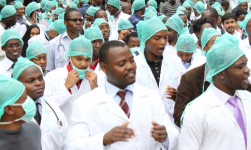 Doctors in the Federal Capital Territory (FCT) commenced a three-day warning strike on Wednesday over the non-payment of seven months