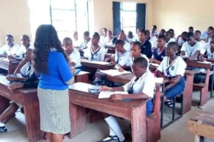 Primary school teachers in the Federal Capital Territory (FCT), under the Nigeria Union of Teachers (NUT), have announced an indefinite strike resumption.